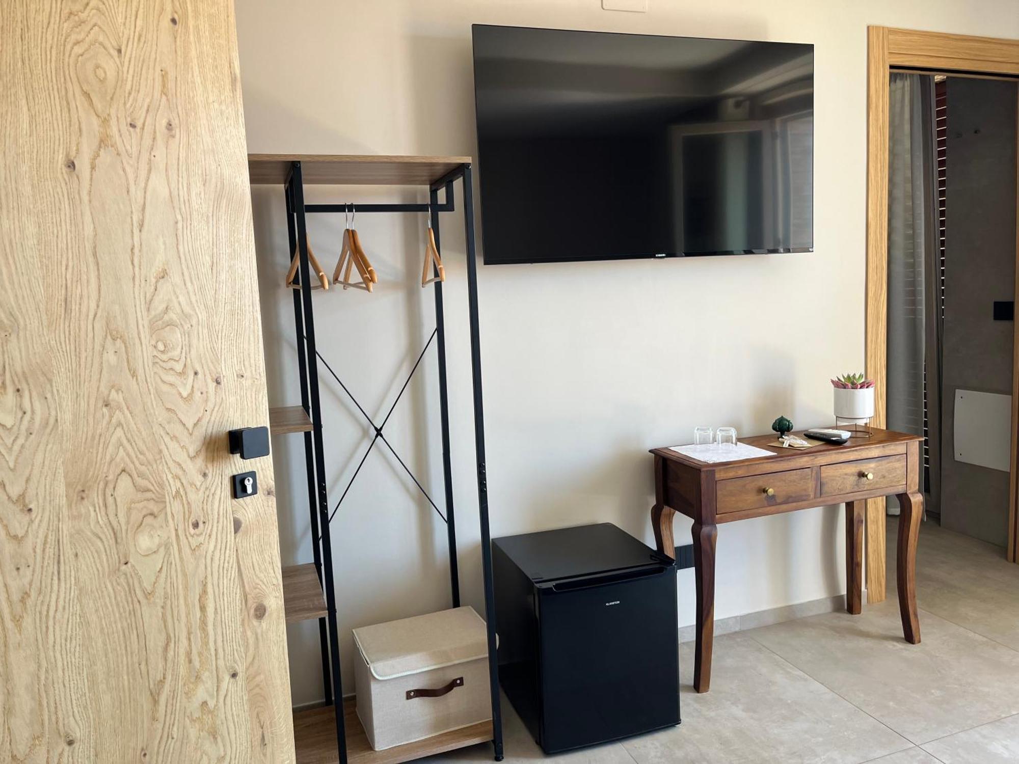 Seta Luxury Apartment Roseto Degli Abruzzi Bagian luar foto
